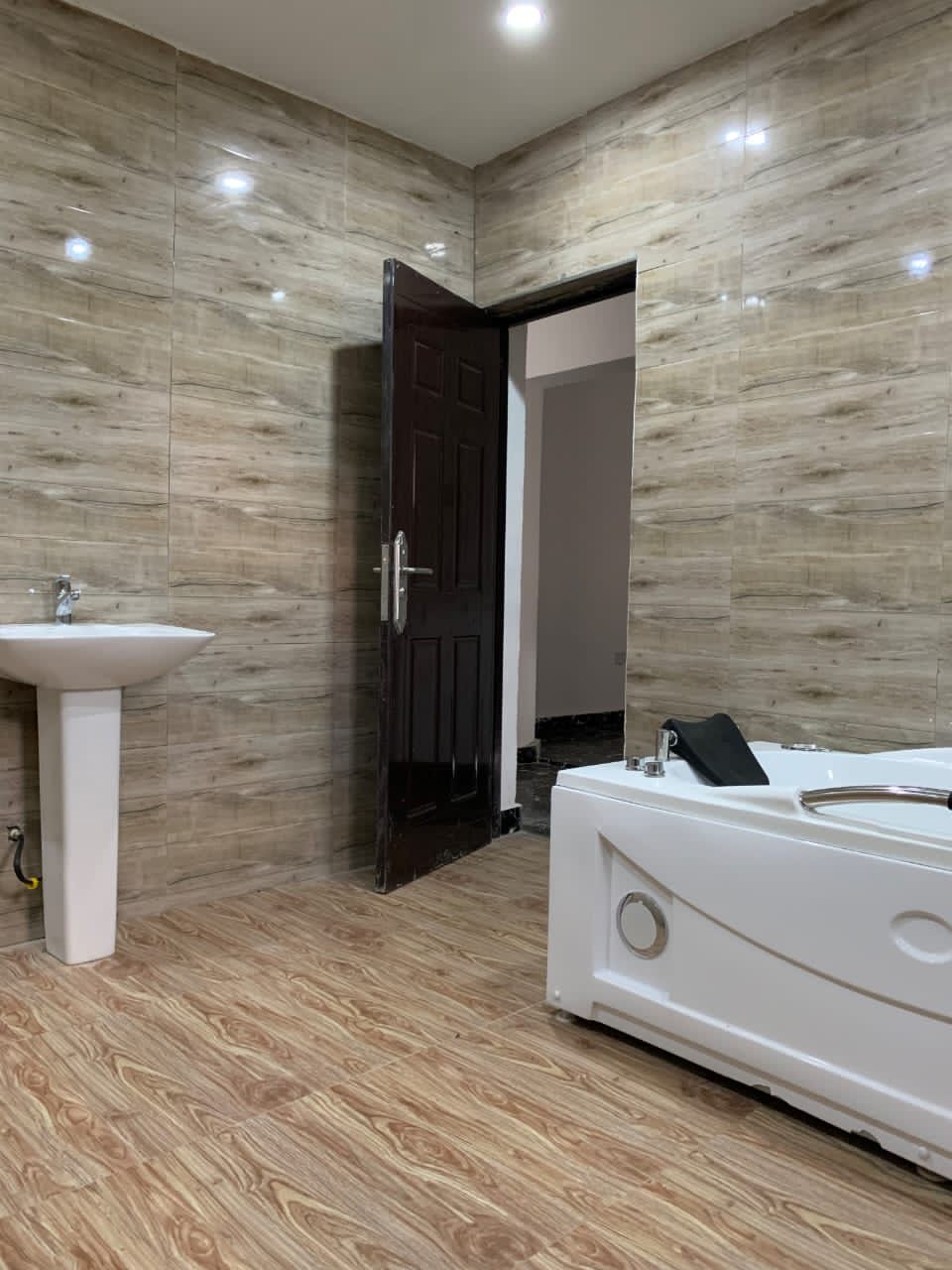 WhatsApp Image 2023-08-31 at 10.55.45 (3)